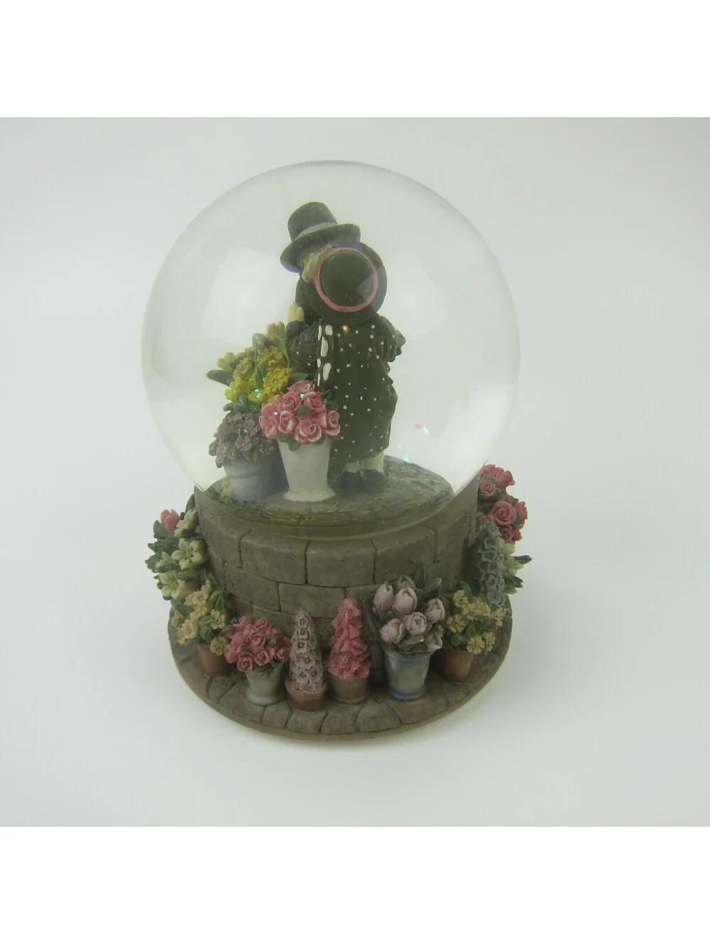 Vintage Musical Snow Globe Puppy Love Boy & Girl 5.5